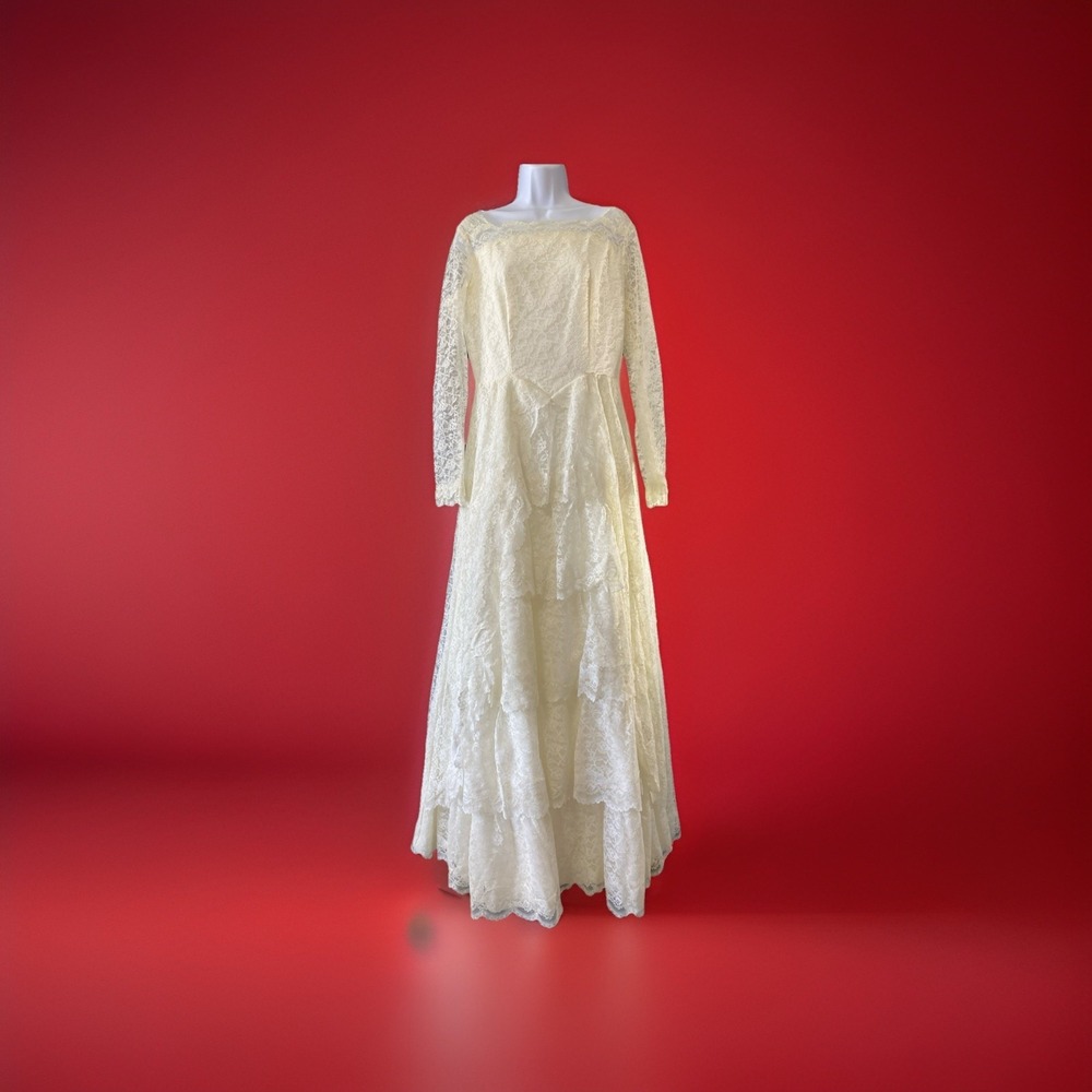 Vintage Wedding Dress Women's Lace Tulle Victorian Romance Regencycore Ethereal